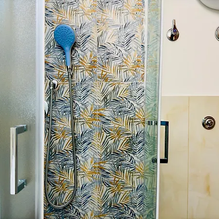 Penzion Unique In Centro Citta Bagno Privato E Climatizzatore 3*