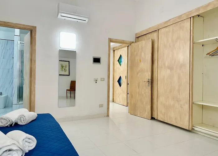 Unique In Centro Citta Bagno Privato E Climatizzatore Vendégház