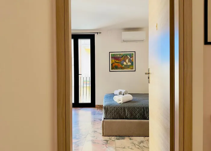 Unique In Centro Citta Bagno Privato E Climatizzatore Ragusa