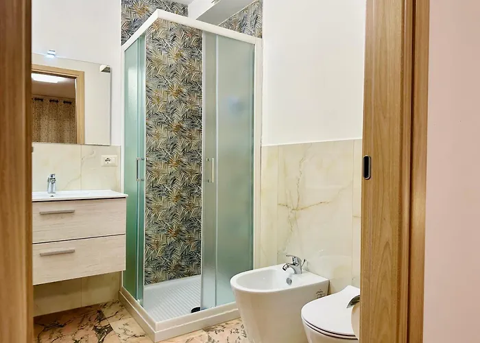 Unique In Centro Citta Bagno Privato E Climatizzatore 3* Ragusa
