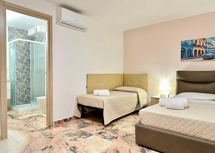 Unique In Centro Citta Bagno Privato E Climatizzatore 3*